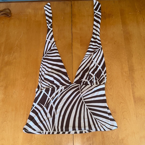 Tops - Palm halter top size L